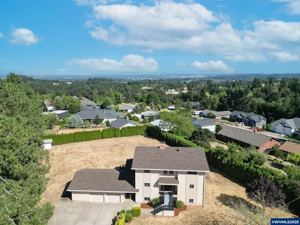 2174 38th Ave NW, Salem, OR 97304