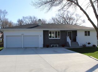 131 Hillside Dr, Hadar, NE 68701