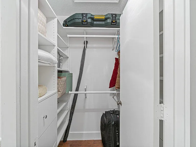 5539 Eton Ct — Photo 20
