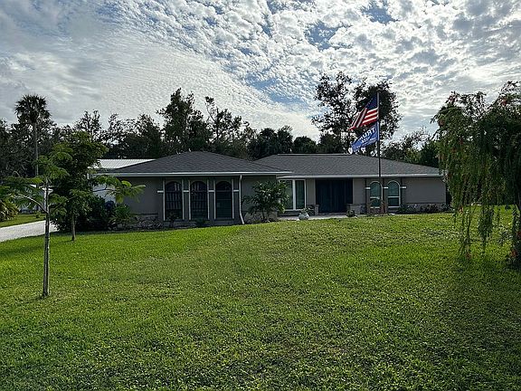 3rd image of 7326 Sean Ln