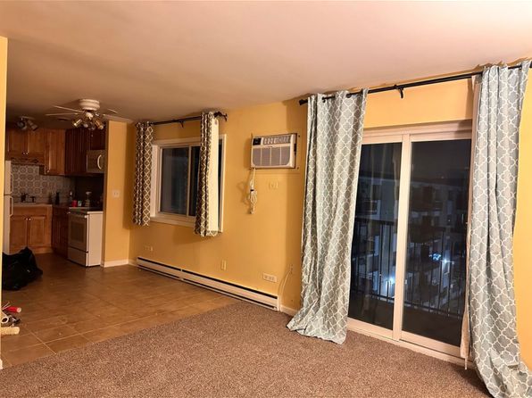 310 Lathrop Ave APT 408