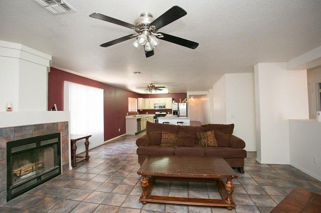 1st image of 6229 S Avenue De La Chandelle