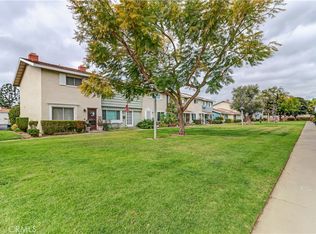 19788 Cambridge Ln, Huntington Beach, CA 92646