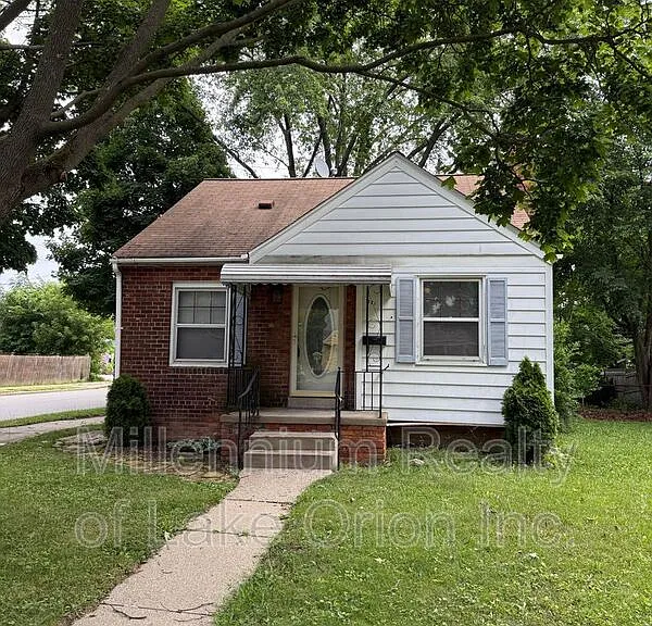 271 Dick Ave — Photo 1