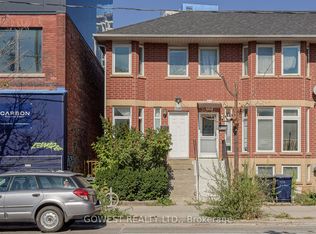 1538 B Dupont St #B, Toronto, ON M6P4G7