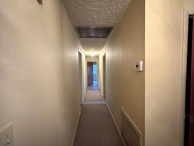 1701 Westside Dr — Photo 11