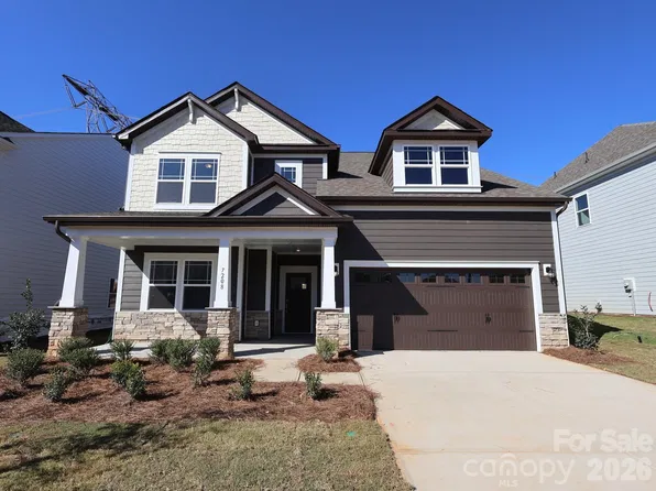 7208 Helmans Dr, Huntersville, NC 28078
