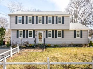 10 Dancause Rd, Lowell, MA 01852