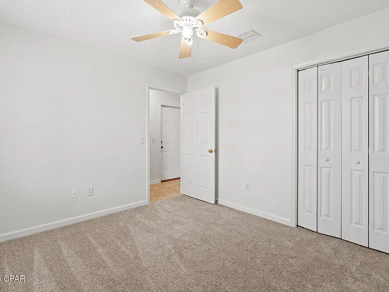 11707 Lighthouse Ln — Photo 5