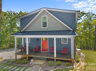 852 Marshall Ridge Rd, Hendersonville, NC 28792