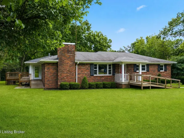 1800 Ironwood Rd, La Grange, KY 40031