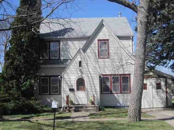 200 N Thomas Ave, Oakland, NE 68045