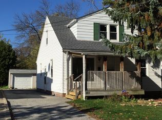 1366 Sheffield Rd, South Euclid, OH 44121