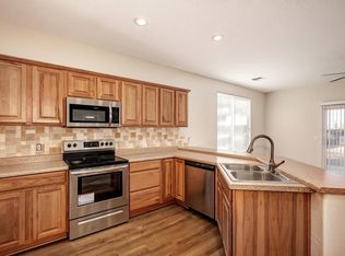 106 S Main Dr, Apache Junction, AZ 85120