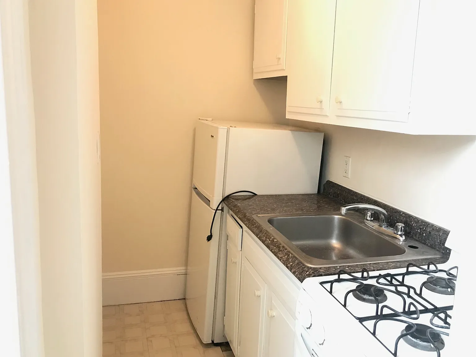 1 bed, 500 sqft, $2,175 — Photo 4