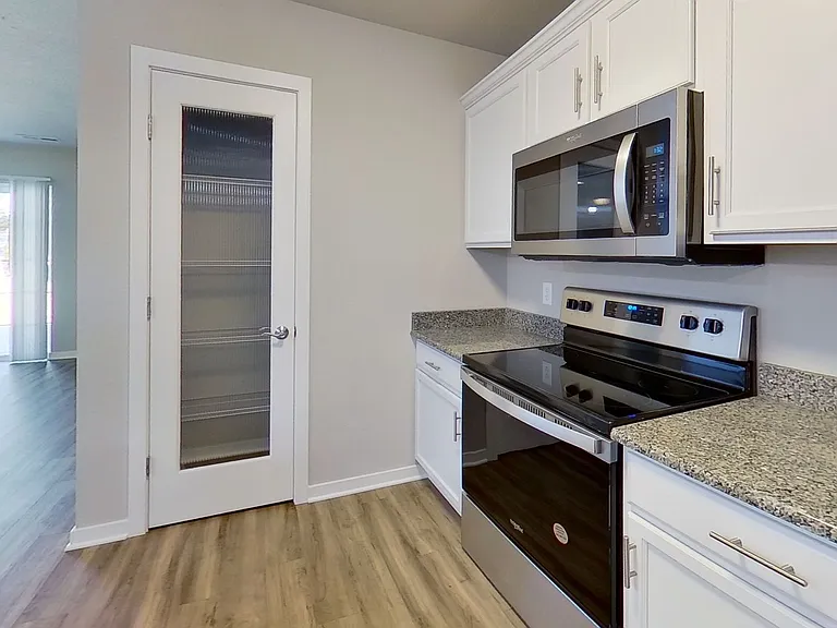 1777-1779 1815 American Eagle Dr — Photo 17