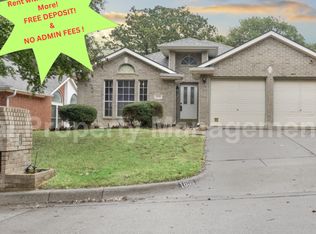 1609 Pacific Pl, Fort Worth, TX 76112