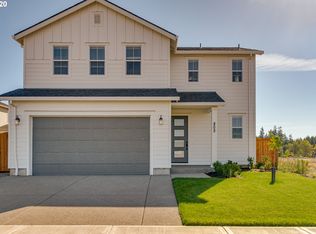 802 S 24th Ave, Cornelius, OR 97113