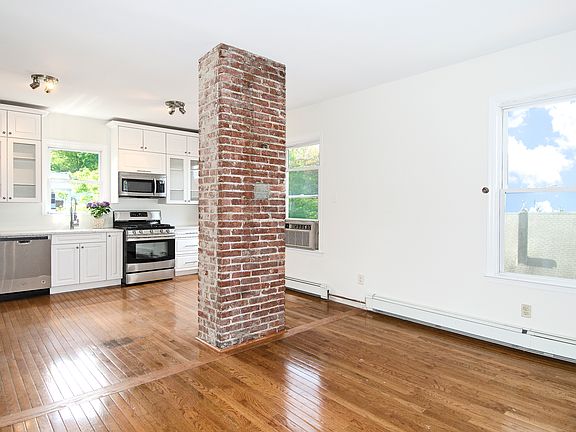 kitchen / living room