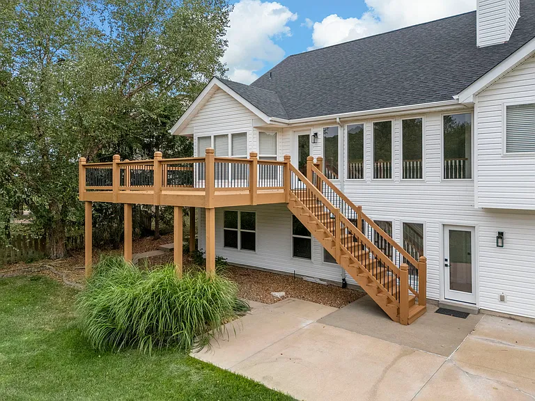 8050 Knights Crossing Dr — Photo 5