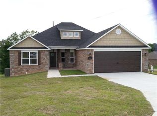 2511 Crestview Ln, Barling, AR 72923