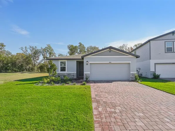 28066 Poppy Ct, Leesburg, FL 34748