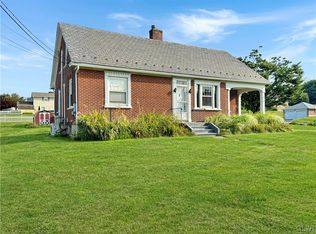 69 E Lawn Rd, Nazareth, PA 18064