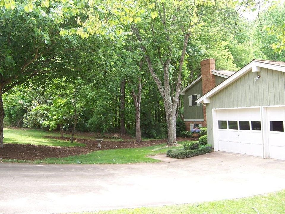 1121 Fairway Dr, Newton, NC 28658 Zillow