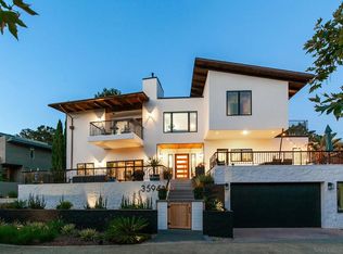 3594 Canon St, San Diego, CA 92106