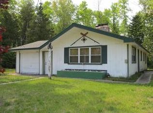 18348 Cherokee Ln, Millersburg, MI 49759