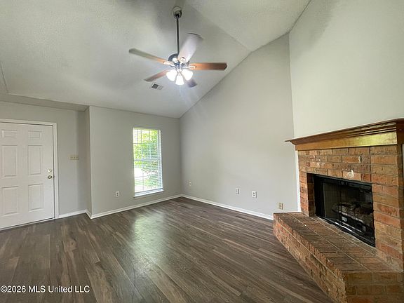 2nd image of 1077 McGowan Dr
