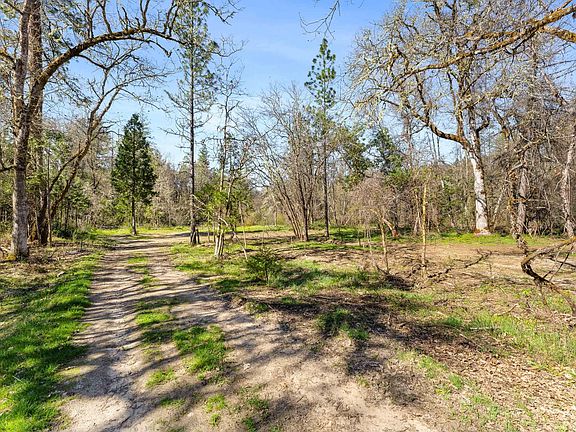 5th image of 5812 Donaldson Rd