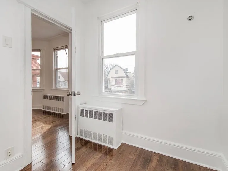 210 Wilkinson Ave #B — Photo 14
