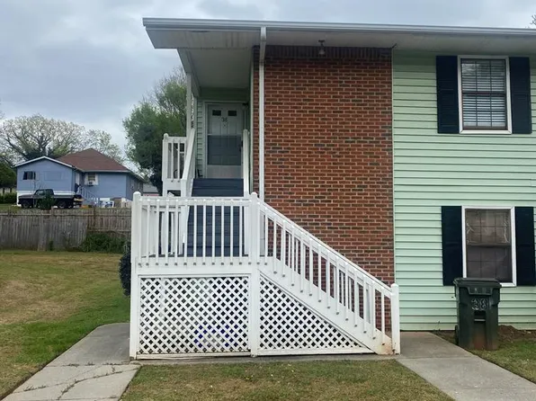 1109 Brookwood Ln, Dalton, GA 30720