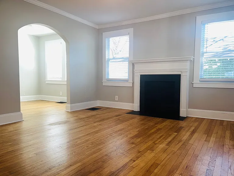 117 Boulevard — Photo 5