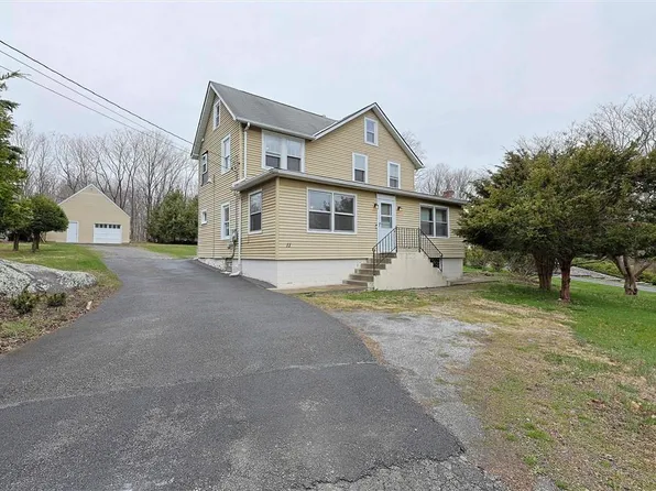 11 Browns Lane, Cornwall, NY 12518