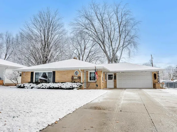 615 Eastview Dr, Green Bay, WI 54302
