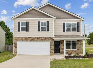 1042 Greenway Dr, Morristown, TN 37814