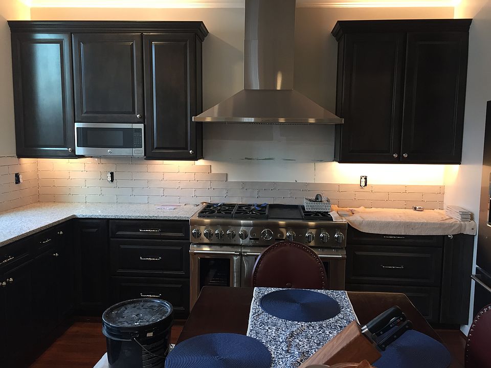 2nd image of 417 E 5th St