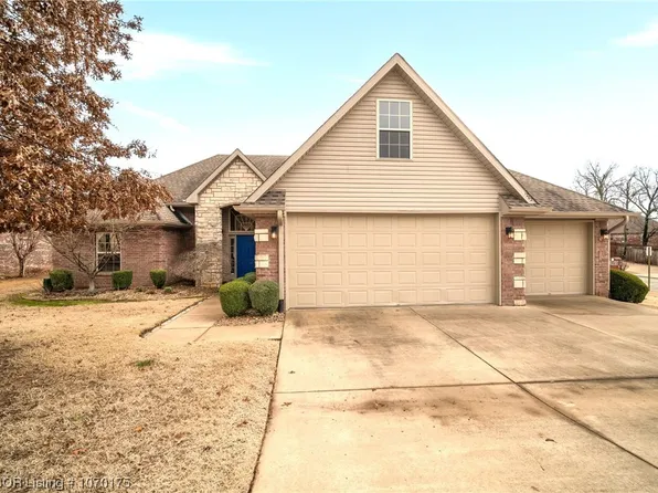 1202 Timberland Dr, Van Buren, AR 72956