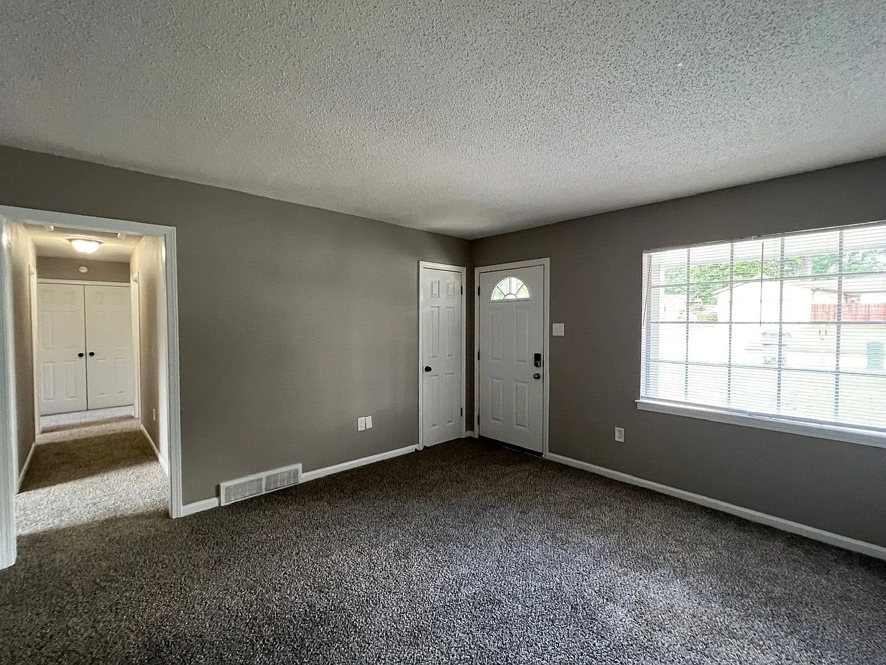4839 Appleville St — Photo 3