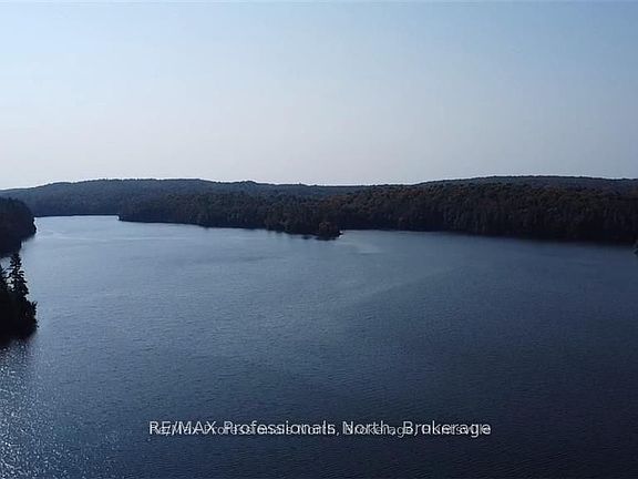 2nd image of 3 W Oxbow Lake Rd #1448