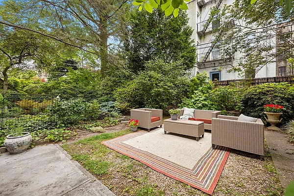 Sold by Corcoran | media 13