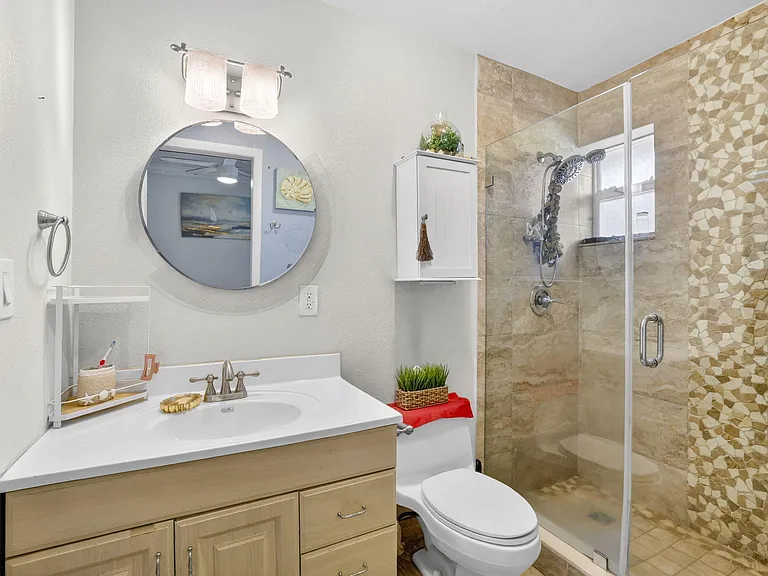 3207 Marine Dr #C — Photo 18