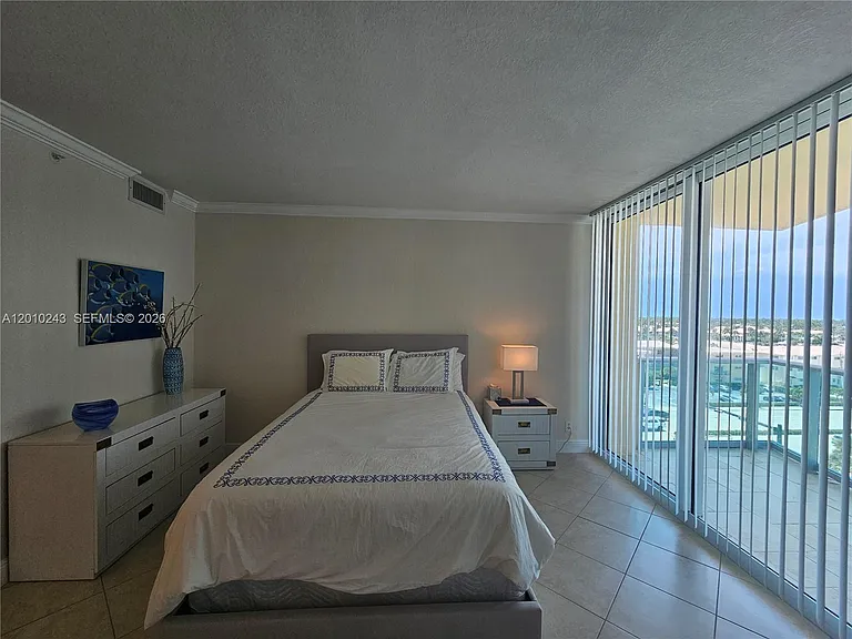 2501 S Ocean Dr #637 — Photo 16