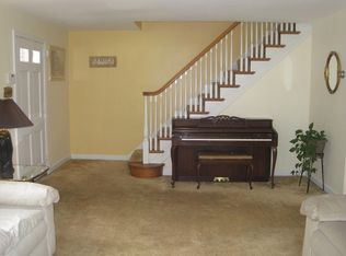 115 Johns Rd, Cheltenham, PA 19012