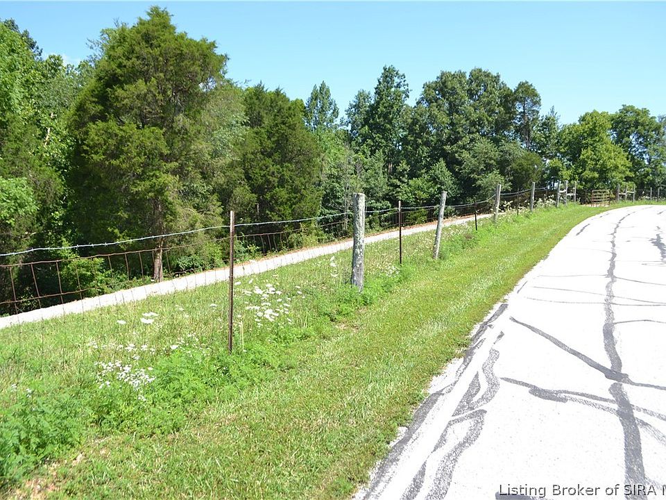 2nd image of 1210 Valley View Road SW