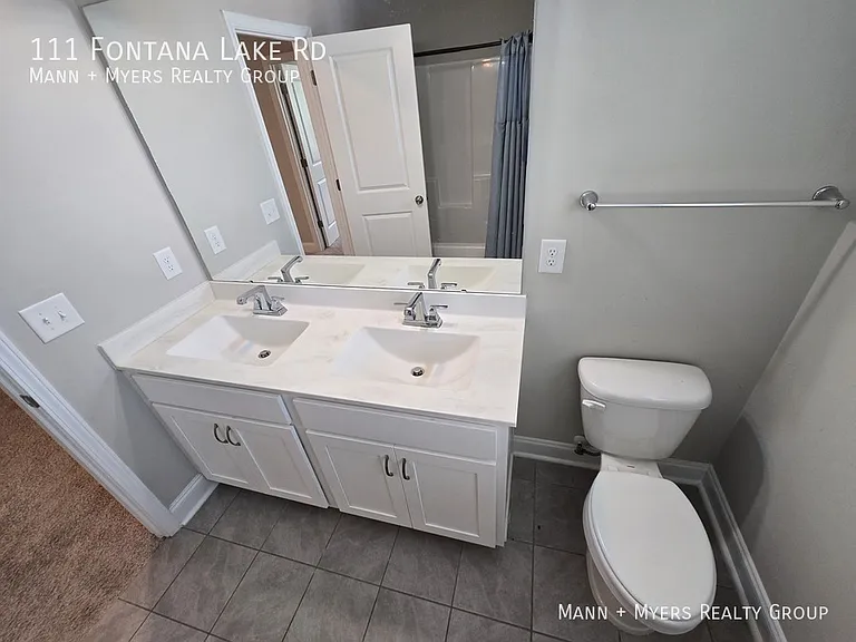 111 Fontana Lake Rd — Photo 40