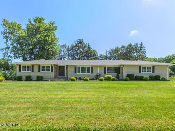 9 Theresa Drive, Holmdel, NJ 07733