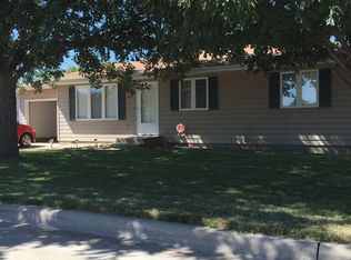 1407 Cedar St, Aurora, NE 68818